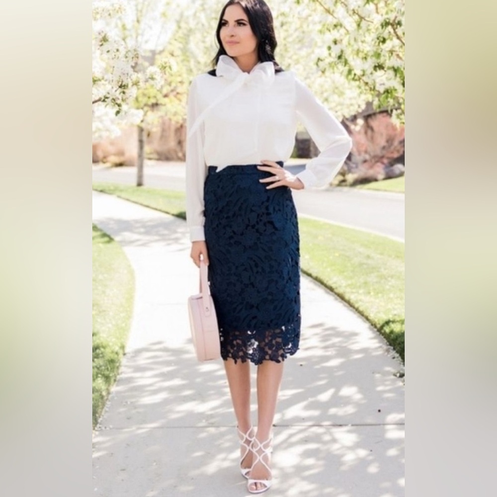 Rachel Parcell Navy Lace Pencil Skirt